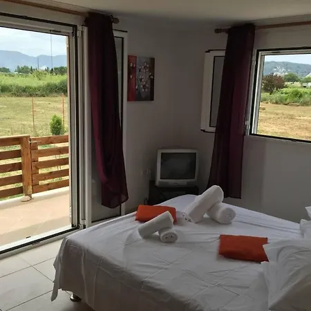 Casa vacanze Mulberry Near Tsilivi, Zante Vanato